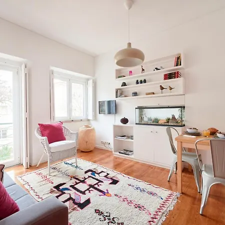 דירה Sunny Renovated With Ac, By Timecooler ליסבון