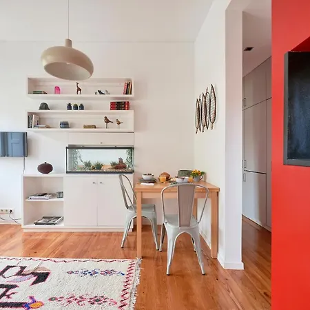 Sunny Renovated With Ac, By Timecooler * Lisboa
